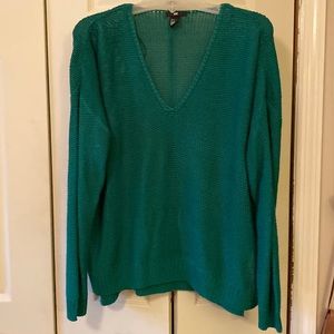 H & M green sweater Gotta go!  🤑 Bundle and save!!!